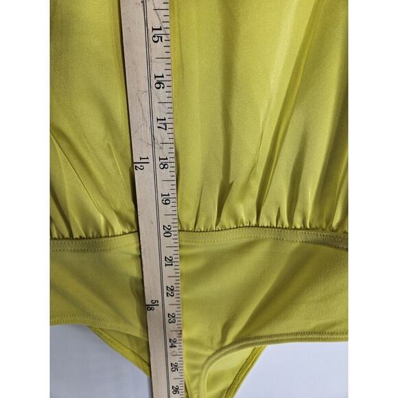 Express Colorblock Green/White Satin Strong Padded Shoulder Thong Bodysuit Large - Picture 6 of 9